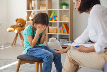 Jak unikać wymuszania nauki języka obcego, które może prowadzić do oporu?